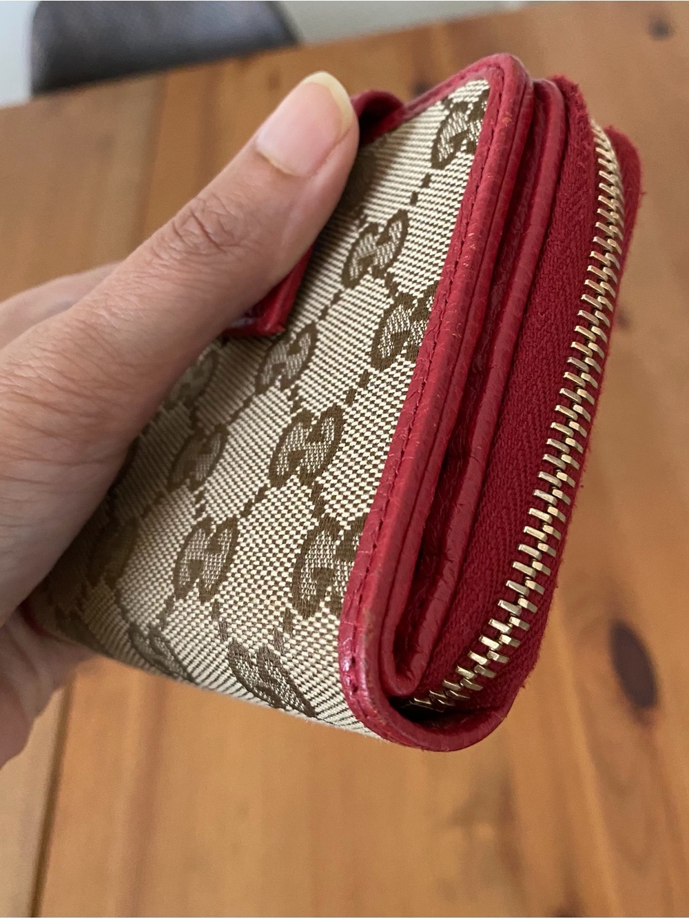 Gucci GG Monogram Canvas Red Leather Small Compact Wallet - Picture 6 of 16
